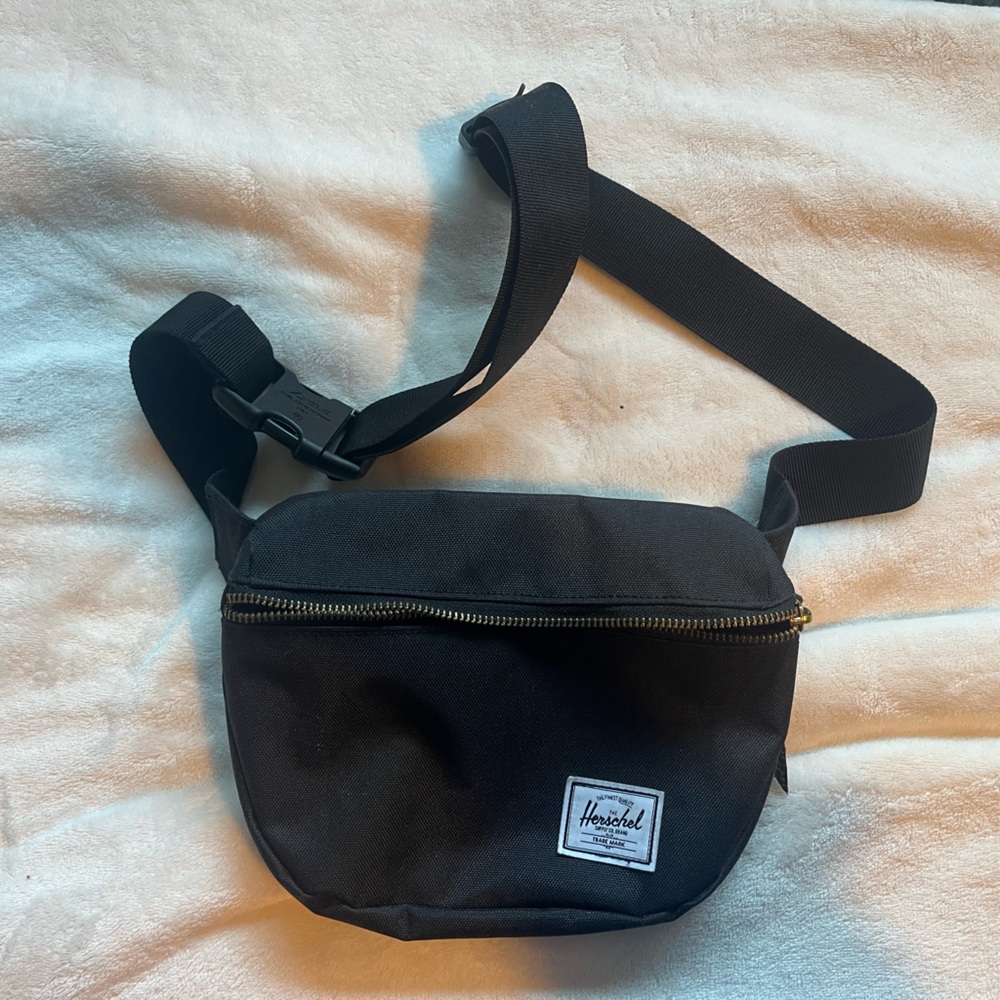 Hershel fanny pack